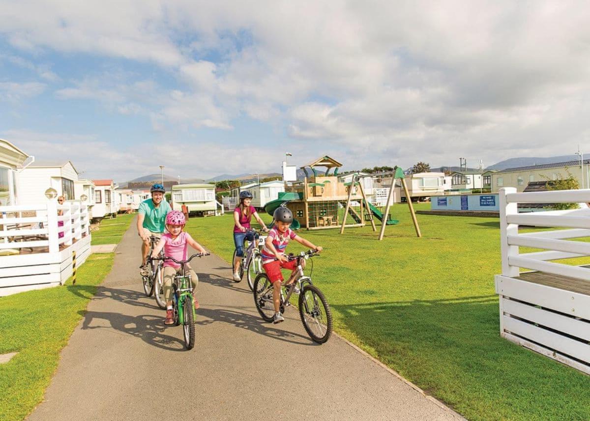 White Tower Holiday Park Llandwrog Exterior photo